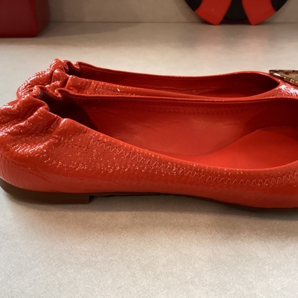 Flats - Picture 6 of 9